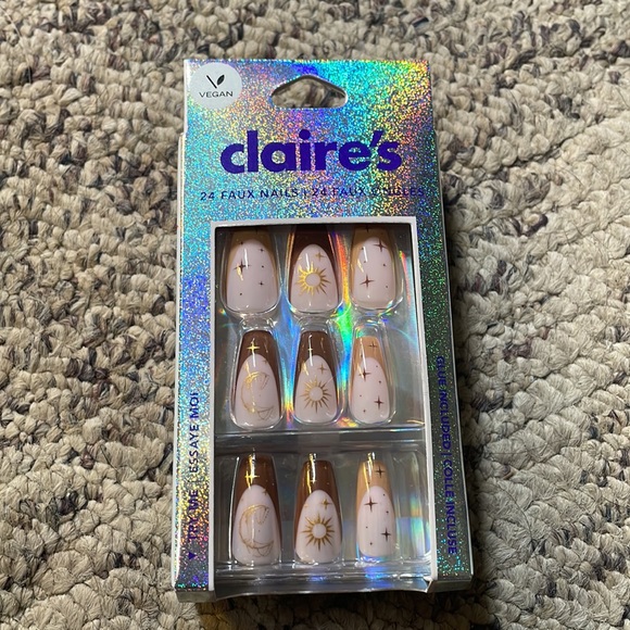 Claire’s 3 pack of nails! - Picture 2 of 7
